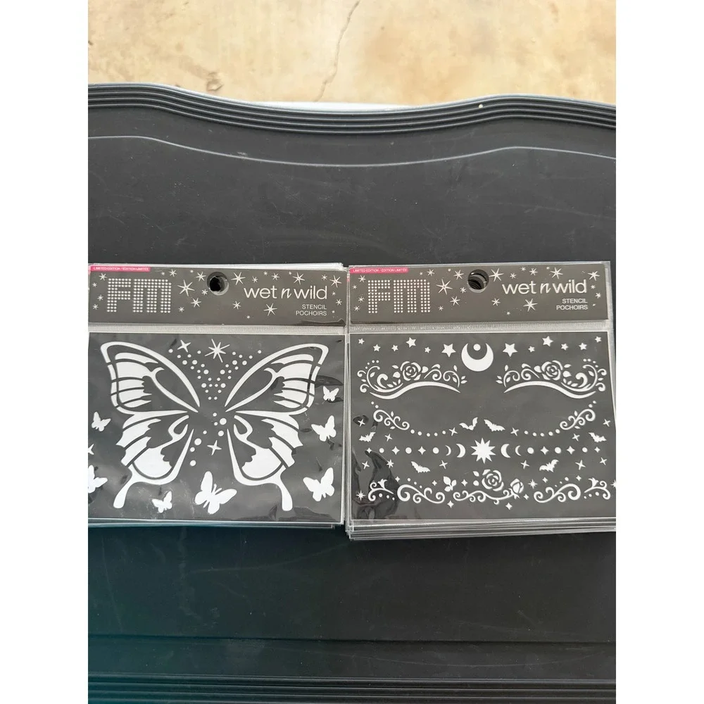 Wet n Wild Fantasy Makers Stencils Queen of Light Nights Butterfly Moon‎ 30 pm
